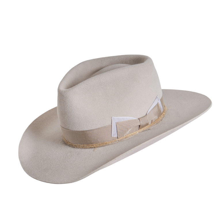 The Roamer Hat in a front-angle perspective, showcasing the 11 cm teardrop fedora crown and premium rabbit felt craftsmanship. A perfect fusion of urban elegance and rugged character by Superior Hats.